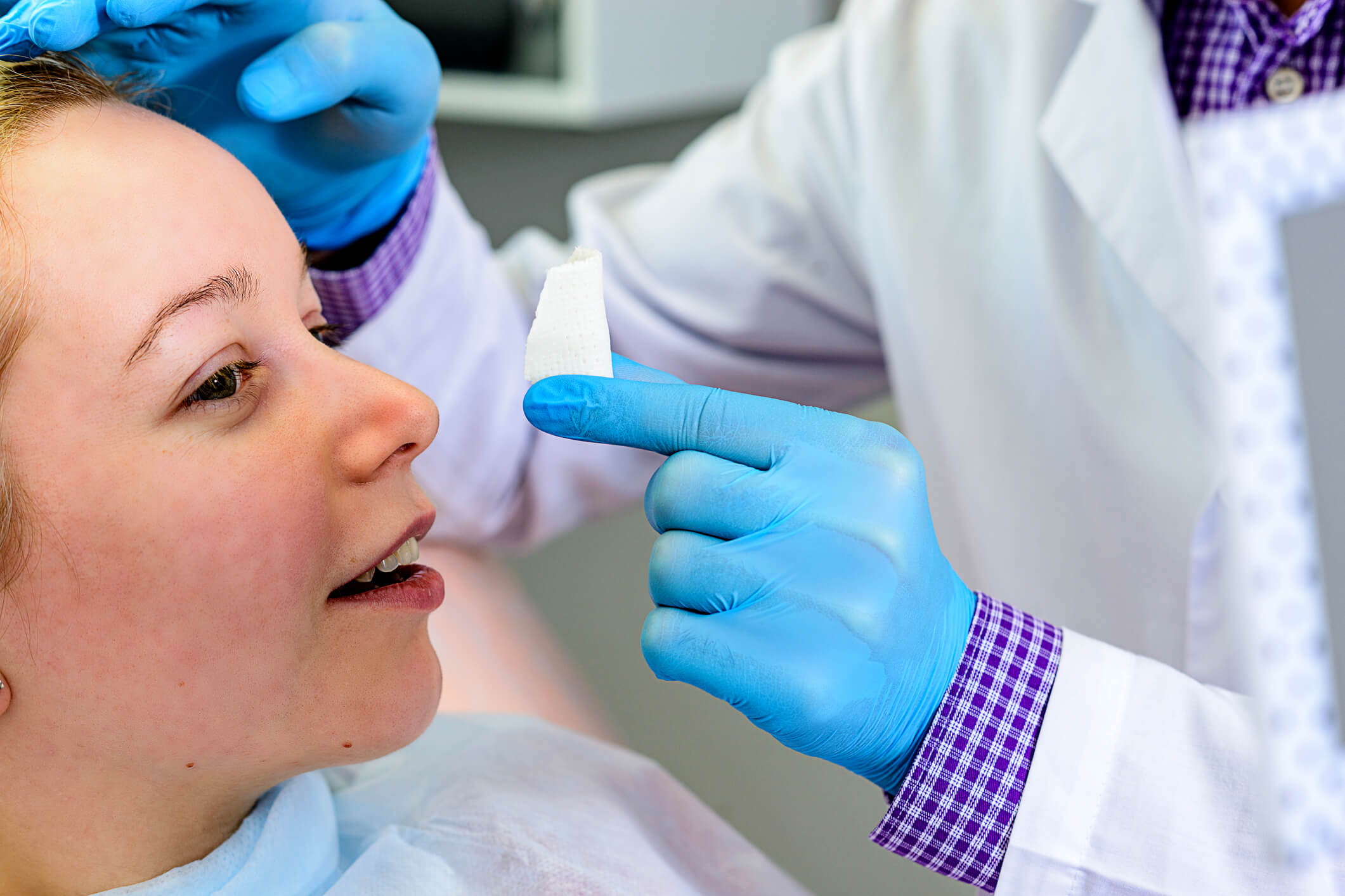 How to Make Your Nose Smaller